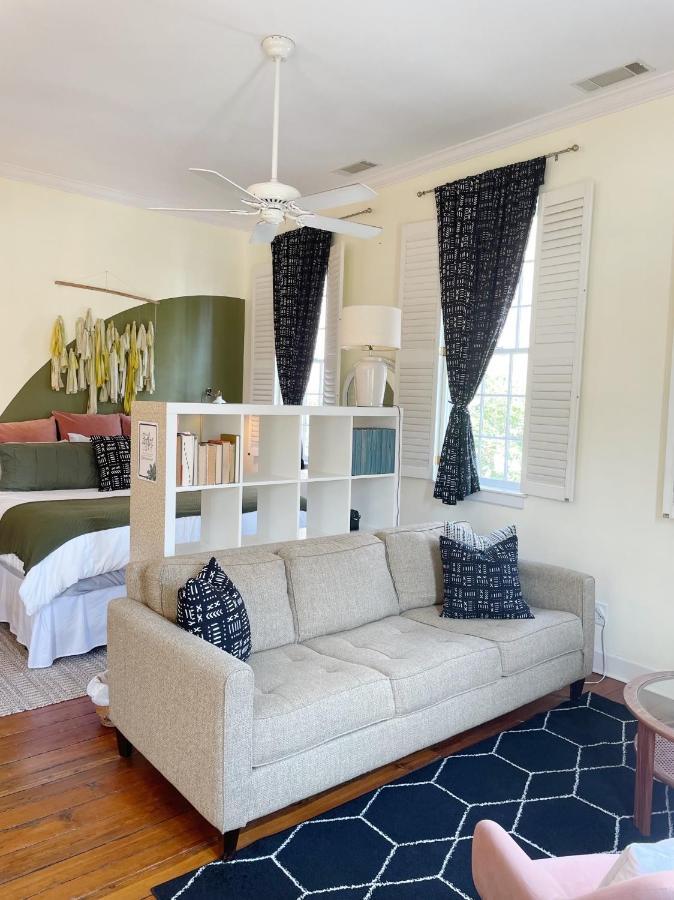 Charming 1885 Parlor Loft Downtown Savannah Stay Kültér fotó